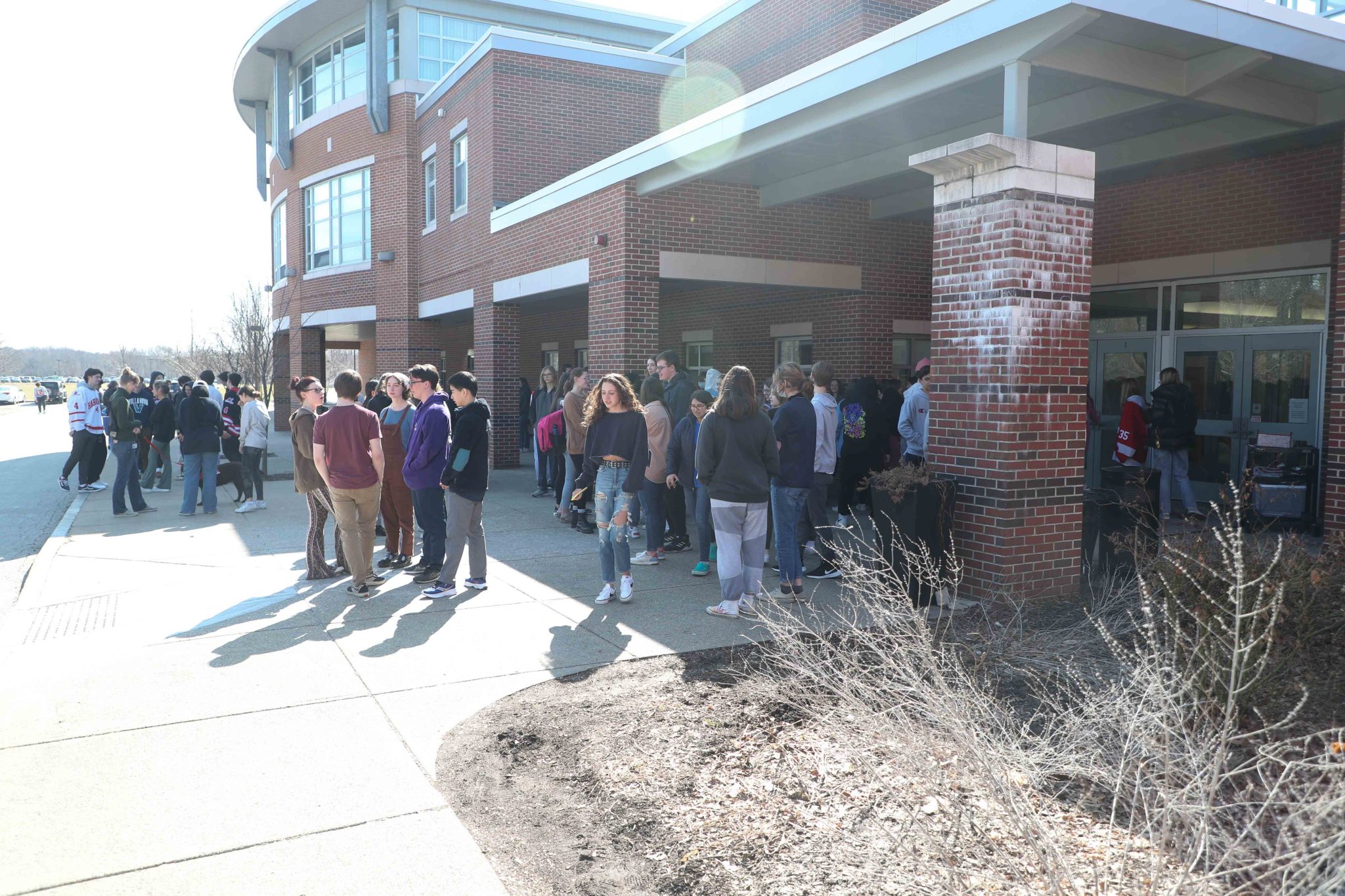 Hingham Middle Schoolhigh School Hold Walkouts In Support Of Lgbtq