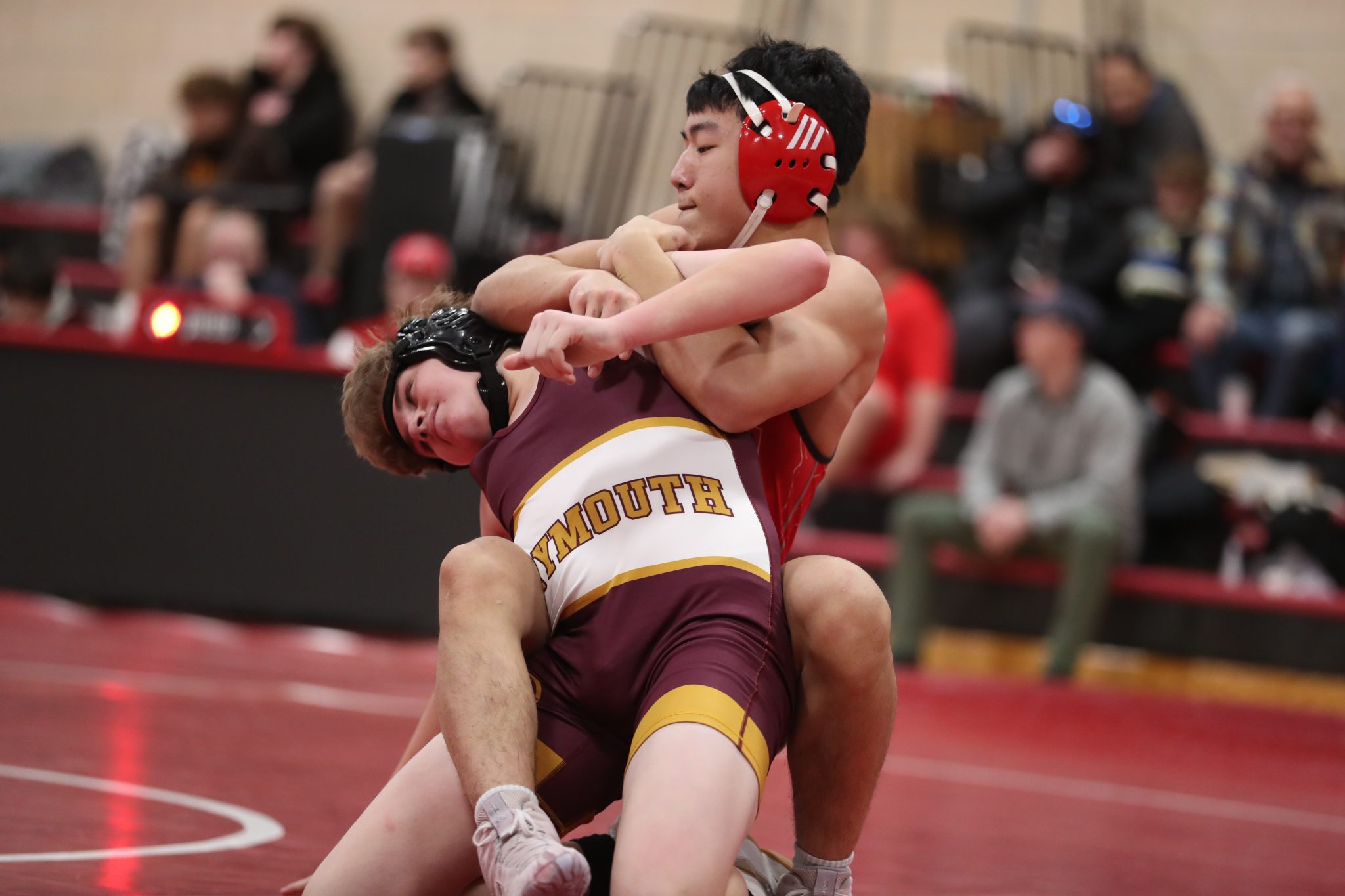 Junior Aidan Chan was 3-0 in his matches with a pin.